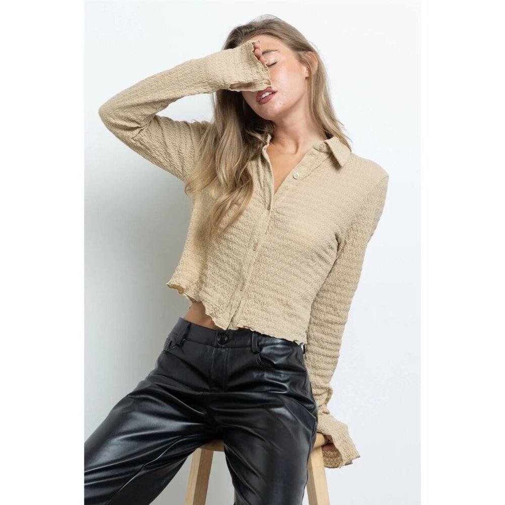 Elodie Womens XS Beige Textured Button-Up Cropped Long Sleeve Blouse With Collar